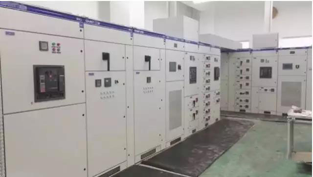 山東日照某糧倉儲物流項(xiàng)目—APF有源電力濾波裝置(圖1) 山東日照某糧倉儲物流項(xiàng)目—APF有源電力濾波裝置(圖1)